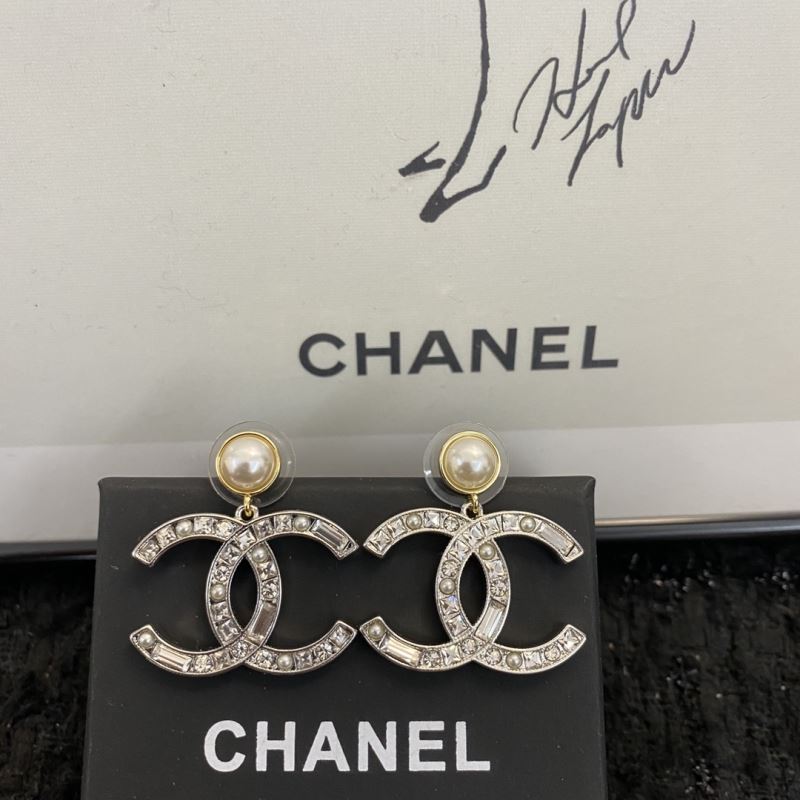 Chanel Earrings - Click Image to Close